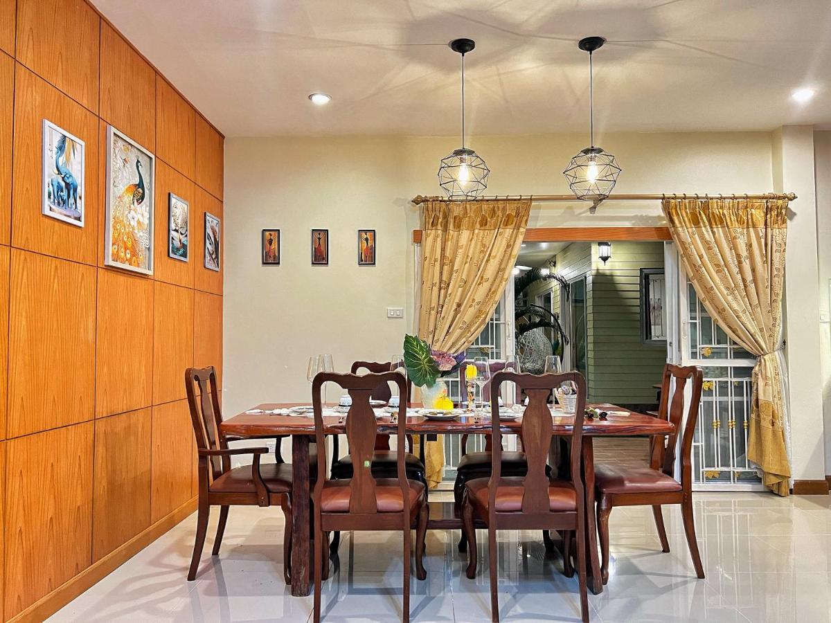 Mantra Pattaya Pool Villa With Jacuzzi In Pattaya-Pet-Friendly Pantai Jomtien Luaran gambar