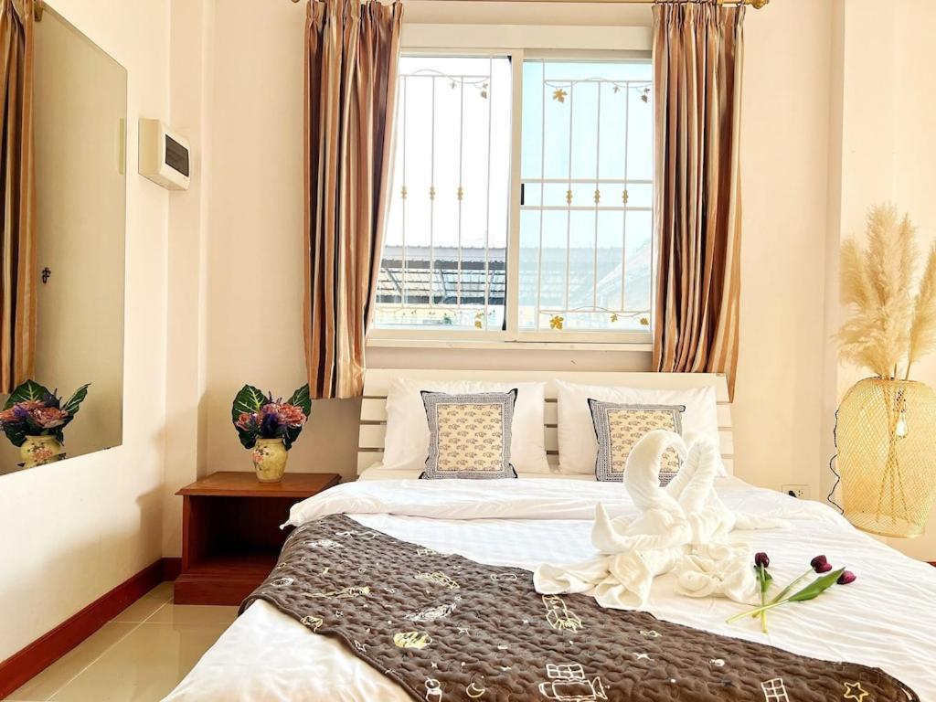 Mantra Pattaya Pool Villa With Jacuzzi In Pattaya-Pet-Friendly Pantai Jomtien Luaran gambar